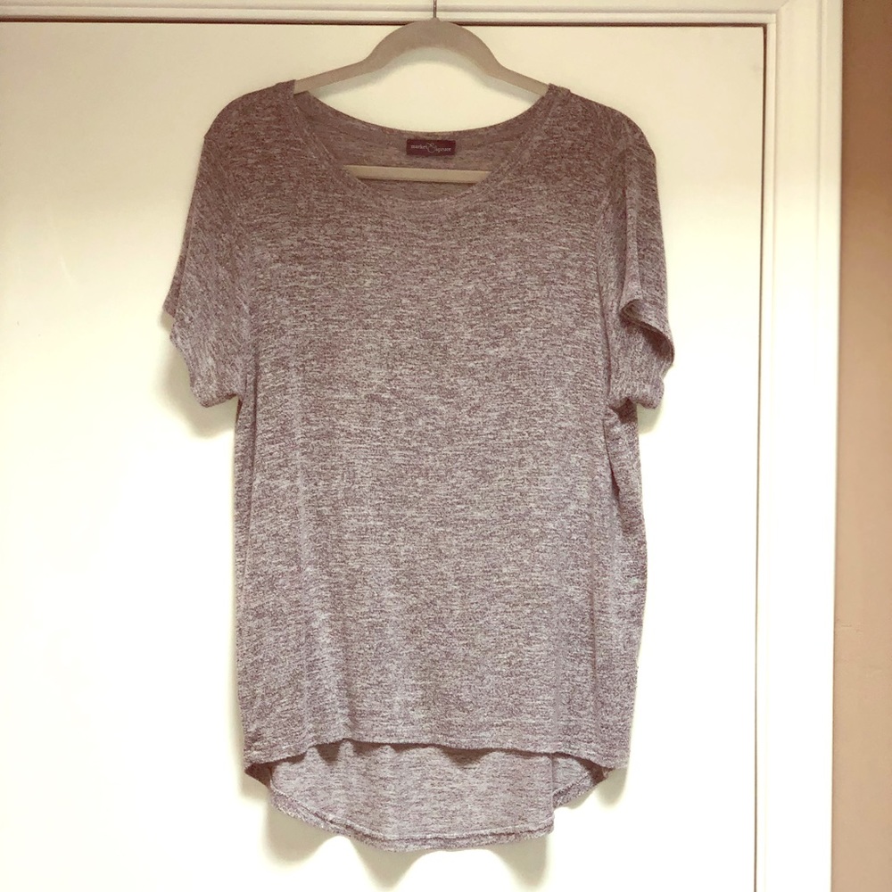 Super soft light gray hi-lo tee with stretch